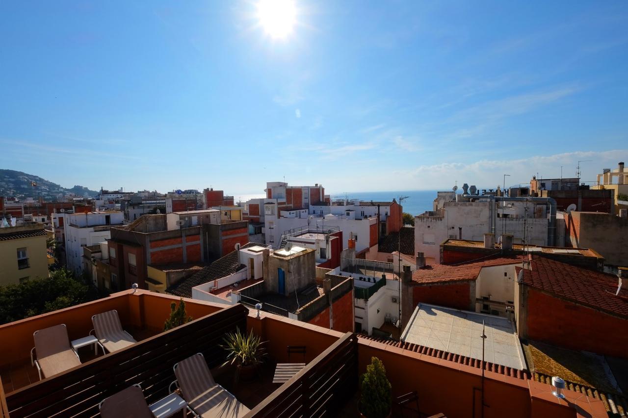 Hotel Carmen روساس المظهر الخارجي الصورة
